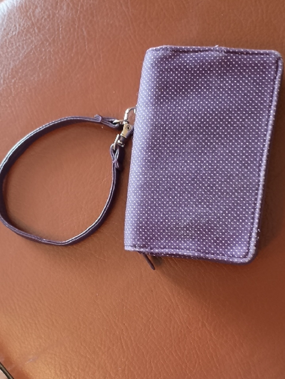 Thirty-one Plum White Polka Dot Wristlet Wallet with Clear ID Window - Picture 4 of 7